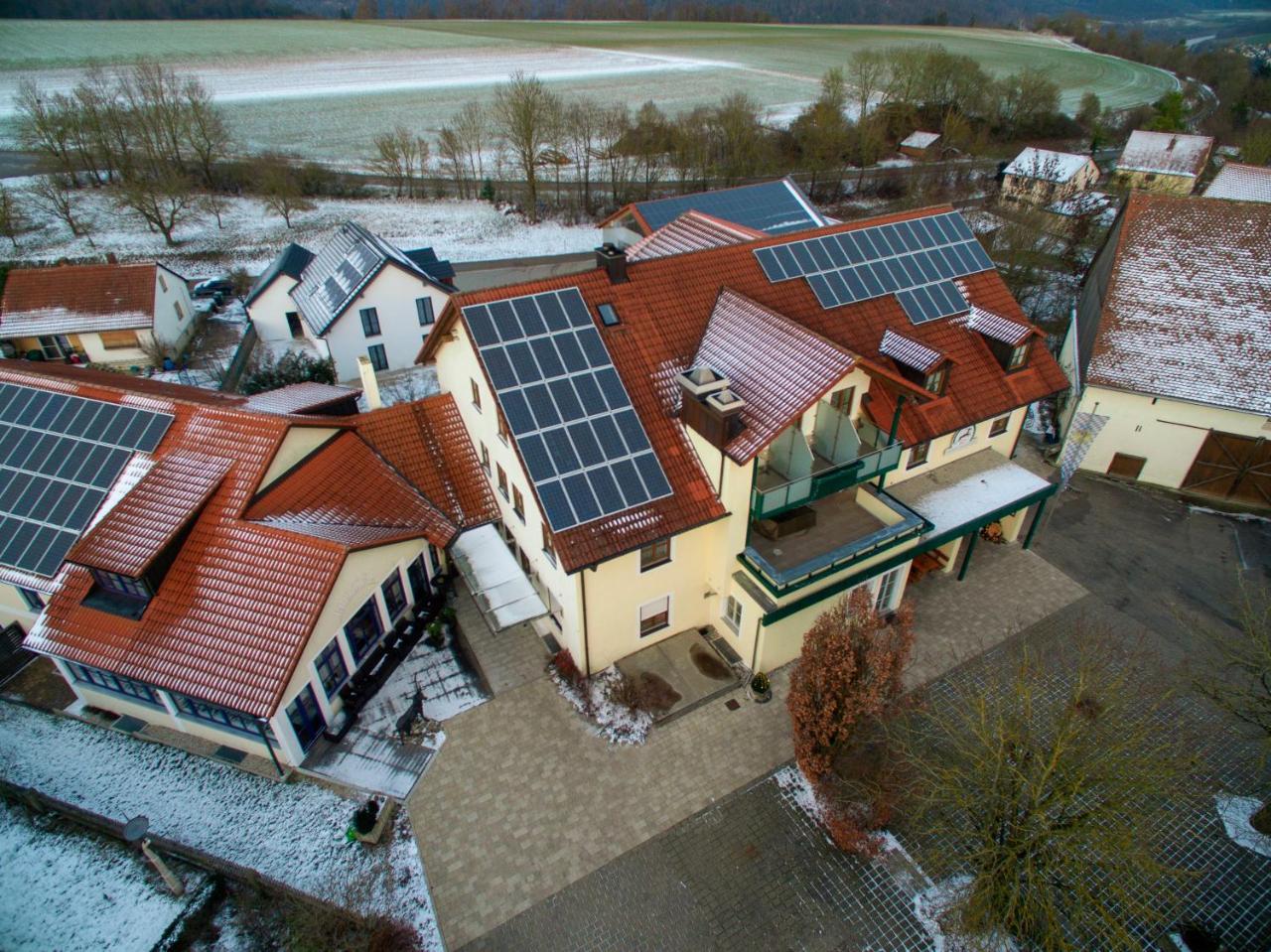 Gasthof Zum Hirschen 바이른그라이스 외부 사진